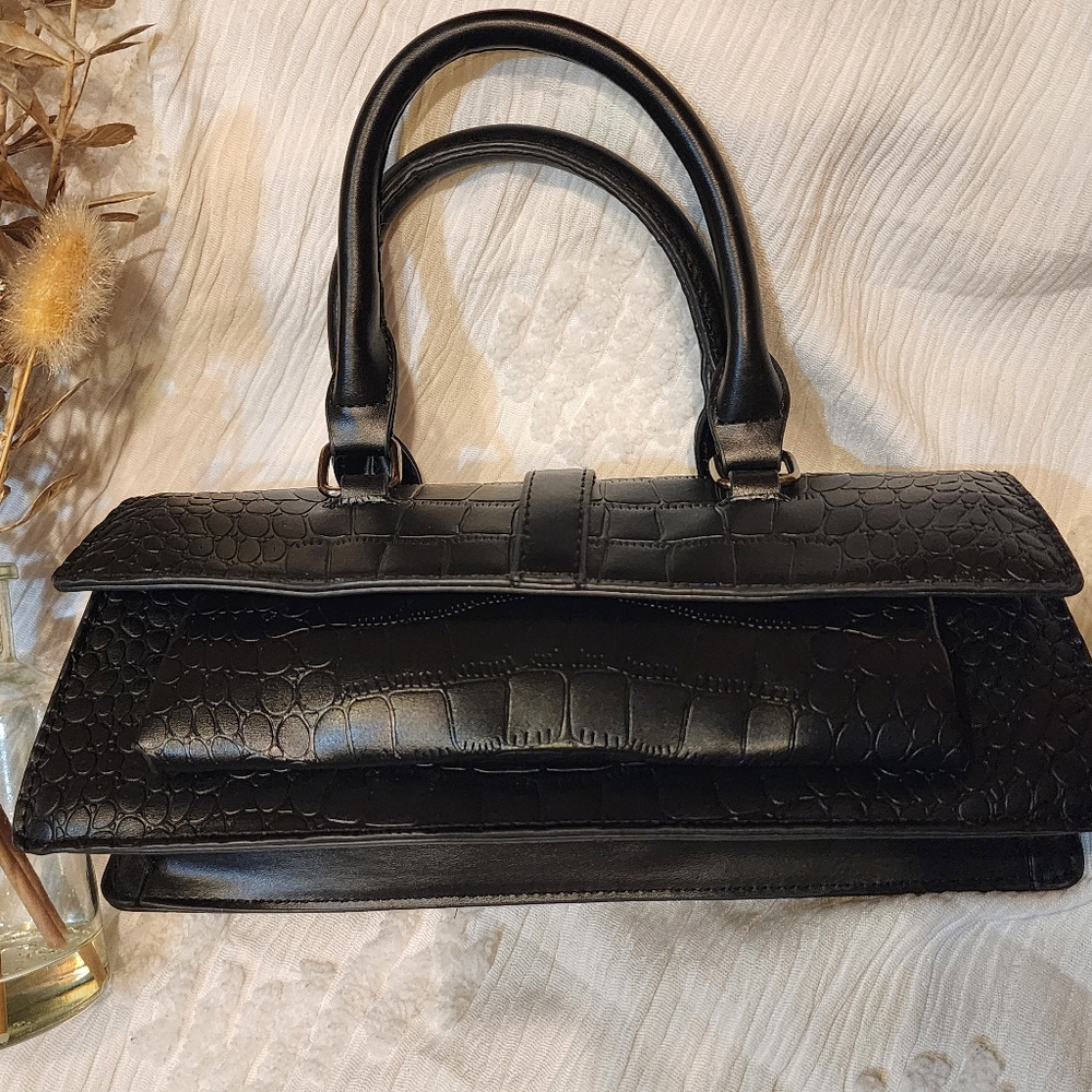 Fashion Black Crocodile Print Crossbody or hand purse.